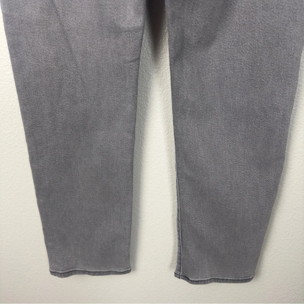 Levi’s NWOT Women’s High-Rise Wedgie Straight Fit Jeans